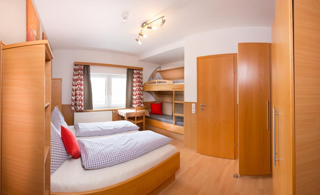Appartements Am Edthof 埃本因蓬高 外观 照片